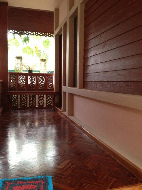 Chok-Wasana Guest House Mae Sariang Oda fotoğraf