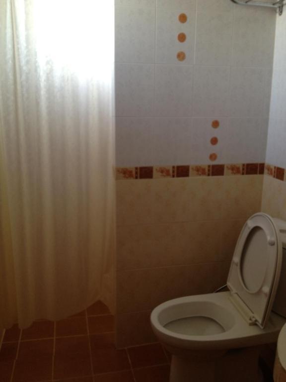 Chok-Wasana Guest House Mae Sariang Oda fotoğraf