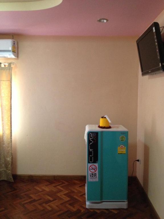 Chok-Wasana Guest House Mae Sariang Oda fotoğraf