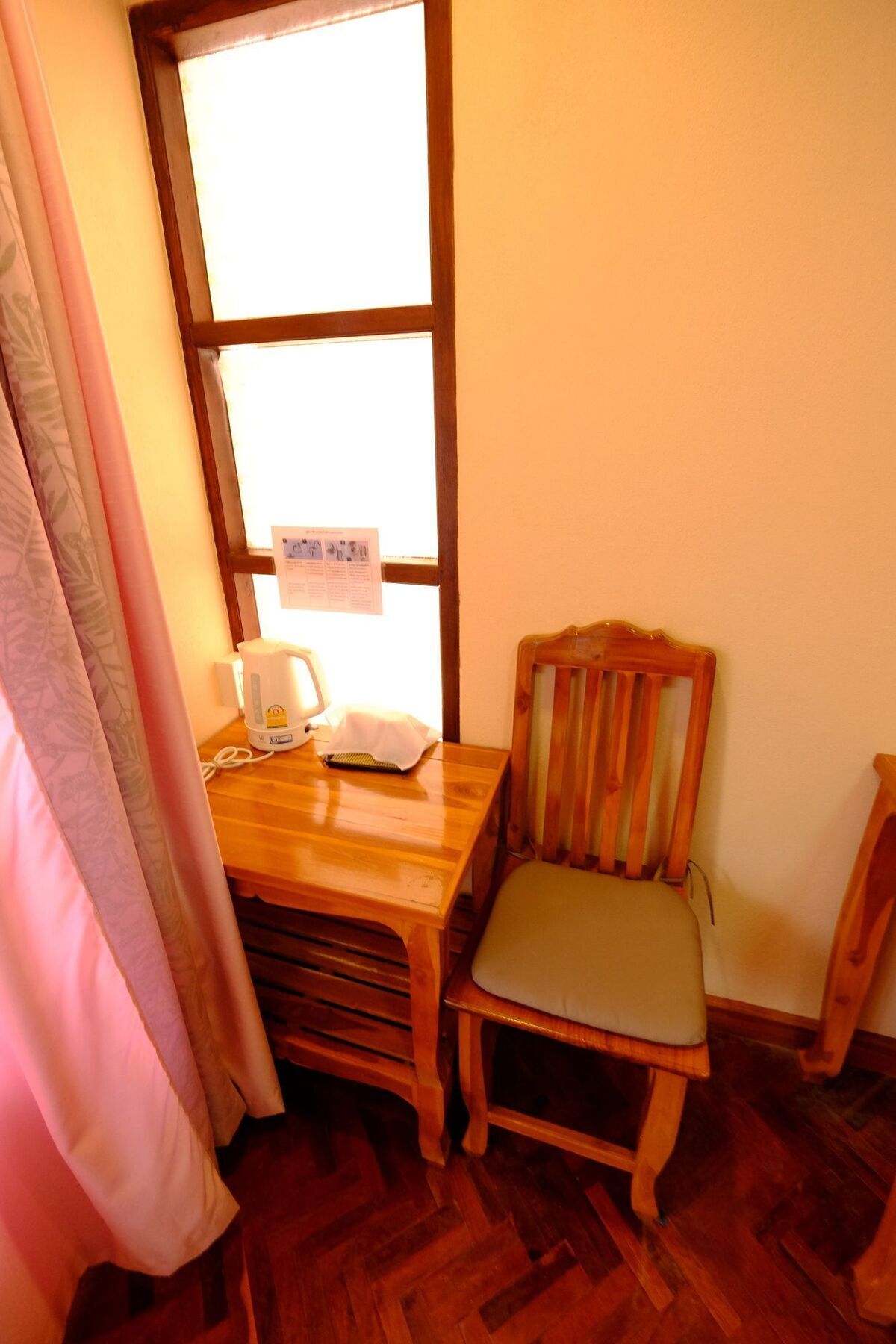 Chok-Wasana Guest House Mae Sariang Dış mekan fotoğraf